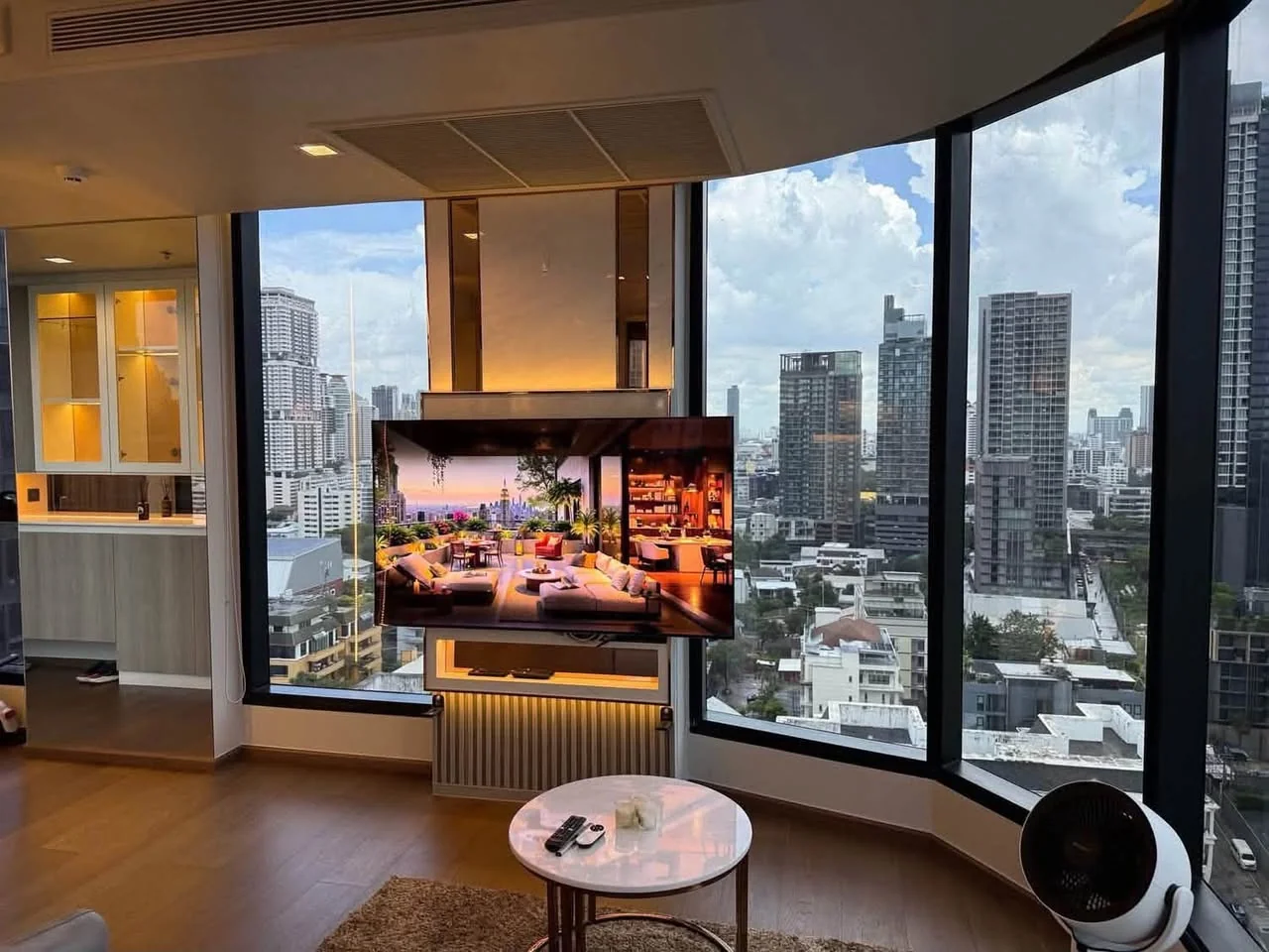 2 Bedroom condo in IDEO Q Sukhumvit 36
