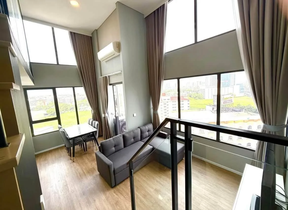 2 Bedroom condo in Siamese Rama 9