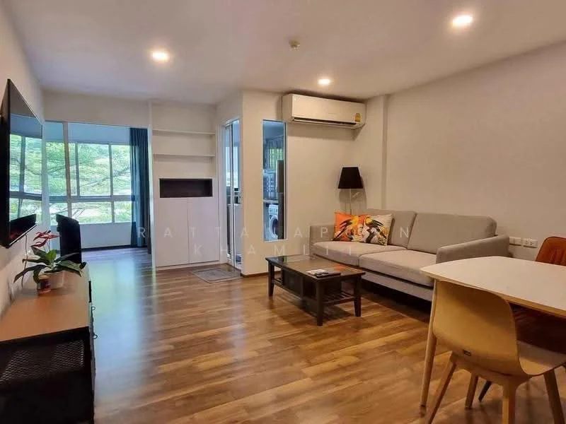 2 Bedroom condo in The Room Sukhumvit 79