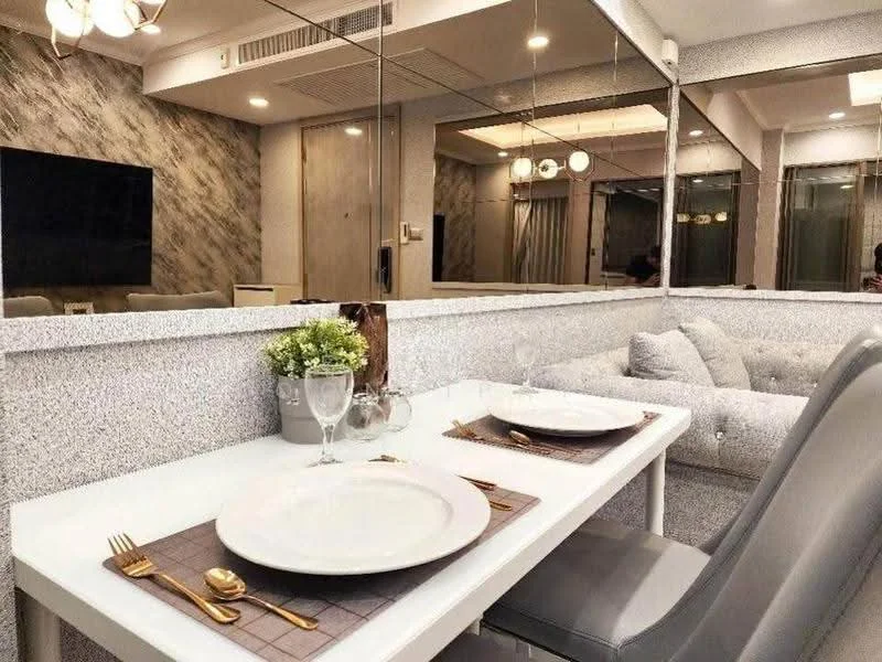1 Bedroom condo in Supalai Oriental Sukhumvit 39