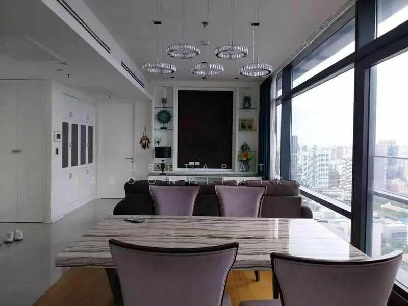 2 Bedroom condo in Circle Living Prototype