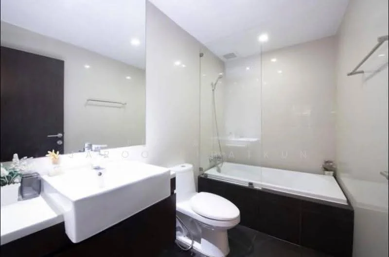 1 Bedroom condo in Noble Remix