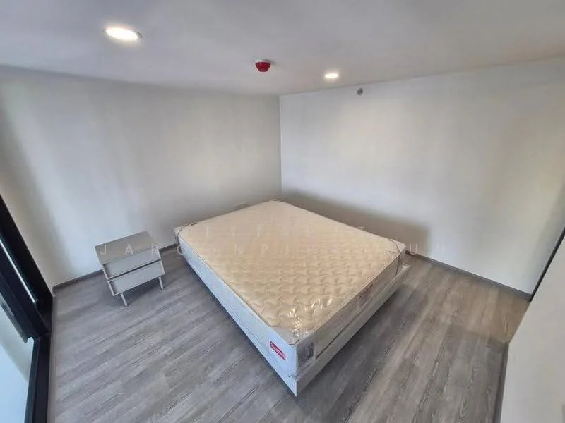 1 Bedroom condo in KnightsBridge Space Sukhumvit-Rama 4