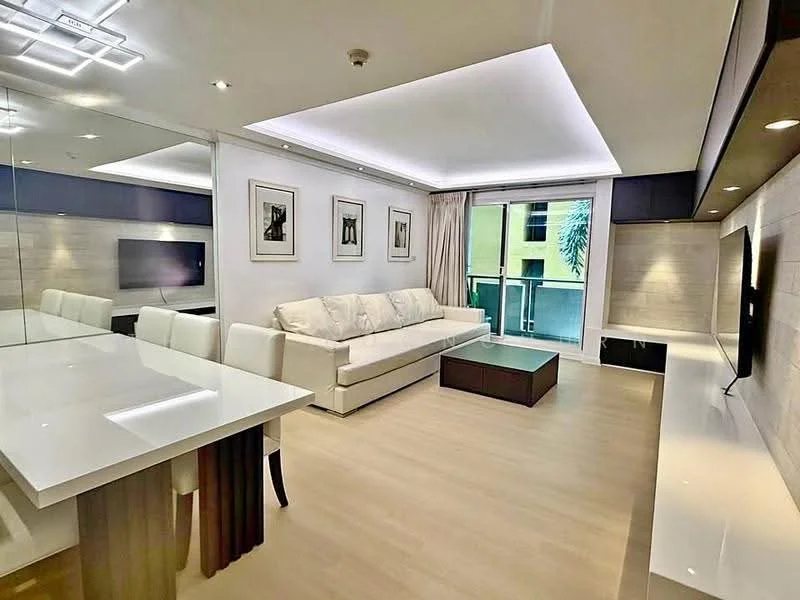 3 Bedroom condo in Baan Siriruedee