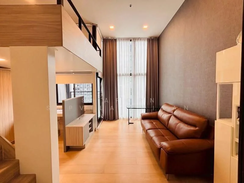 1 Bedroom condo in Chewathai Residence Asoke