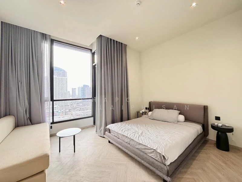 1 Bedroom condo in Chapter Charoennakhon–Riverside