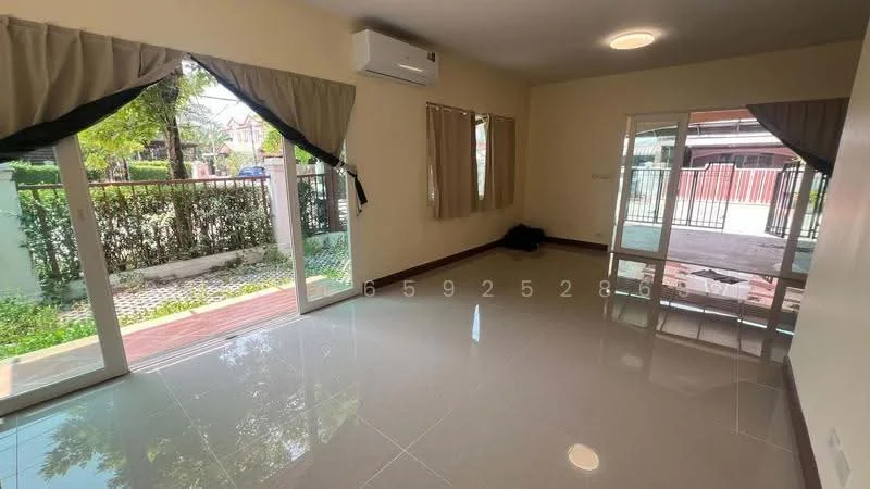 3 Bedroom condo in The Connect Donmuang-Viphavadi