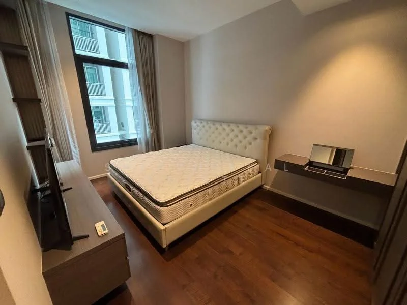 1 Bedroom condo in The Diplomat 39