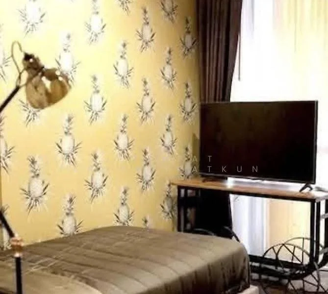 2 Bedroom condo in The Line Ratchathewi