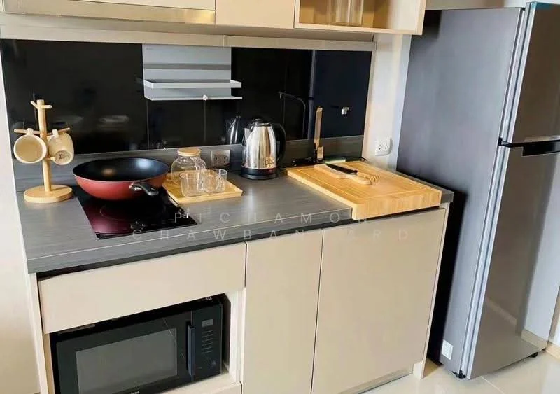 1 Bedroom condo in Oka Haus Sukhumvit 36