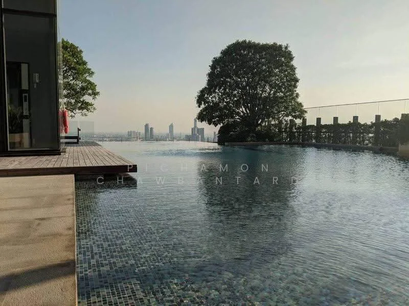 1 Bedroom condo in The Bangkok Sathorn