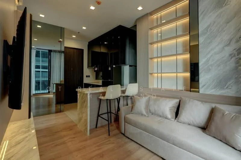 1 Bedroom condo in Noble Around Ari
