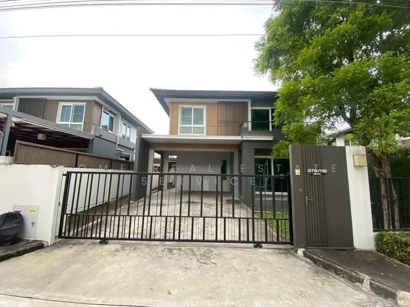 3 Bedroom condo in Mantana Srinakarin-Romklao