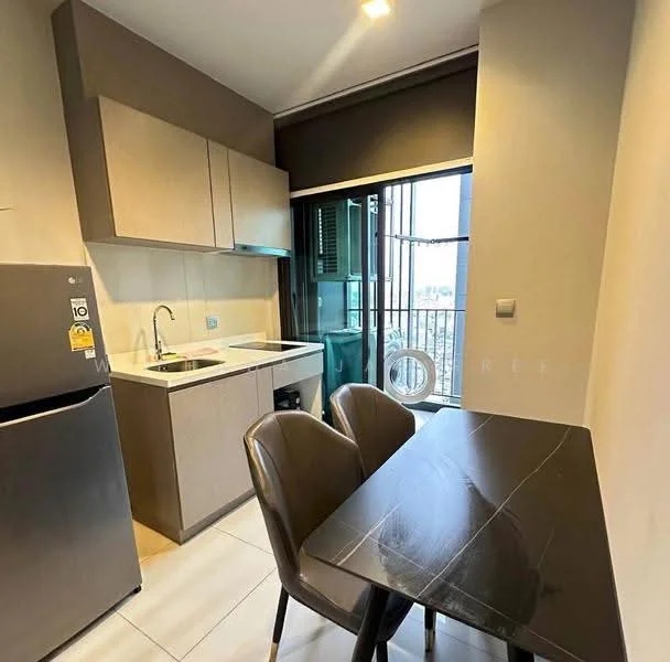1 Bedroom condo in Life Asoke-Rama 9