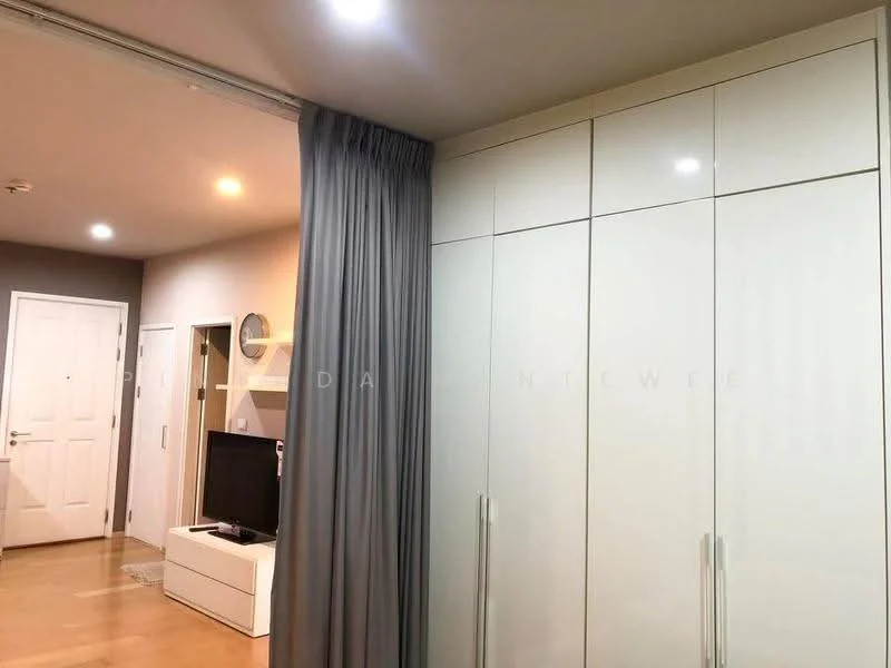 1 Bedroom condo in Hive Sathorn