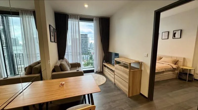 1 Bedroom condo in The Edge Sukhumvit 23