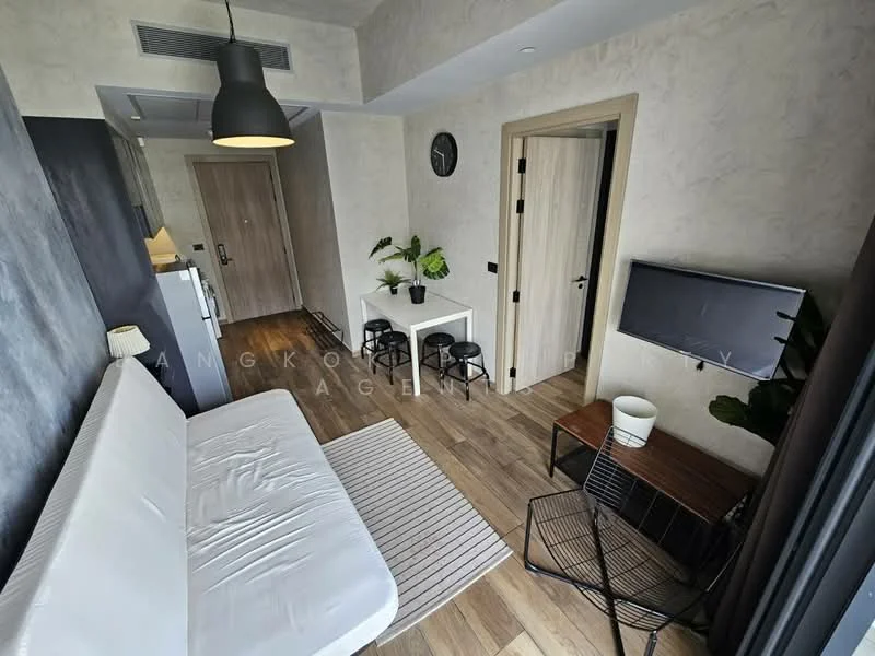 1 Bedroom condo in The Lofts Asoke