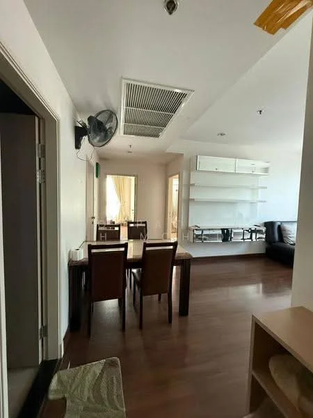 2 Bedroom condo in Supalai Lite Sathorn-Charoenrat