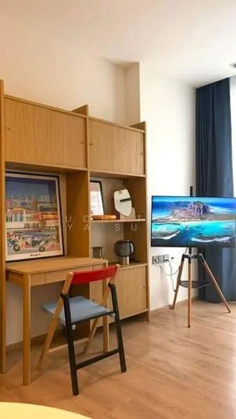 1 Bedroom condo in Noble Around Ari