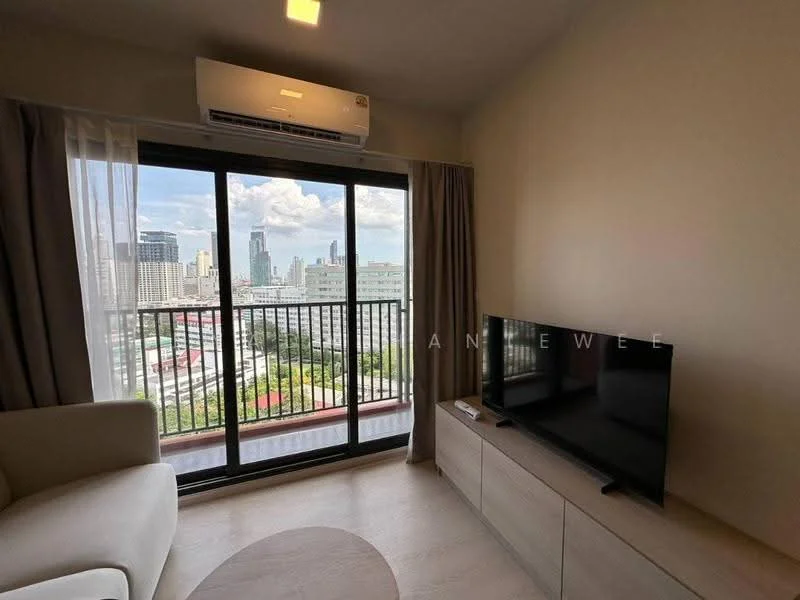 2 Bedroom condo in FLO by Sansiri