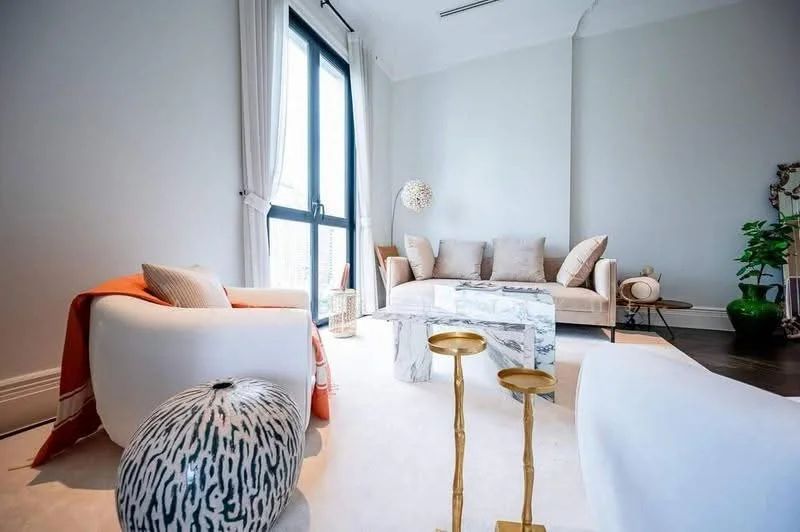 3 Bedroom condo in 98 Wireless