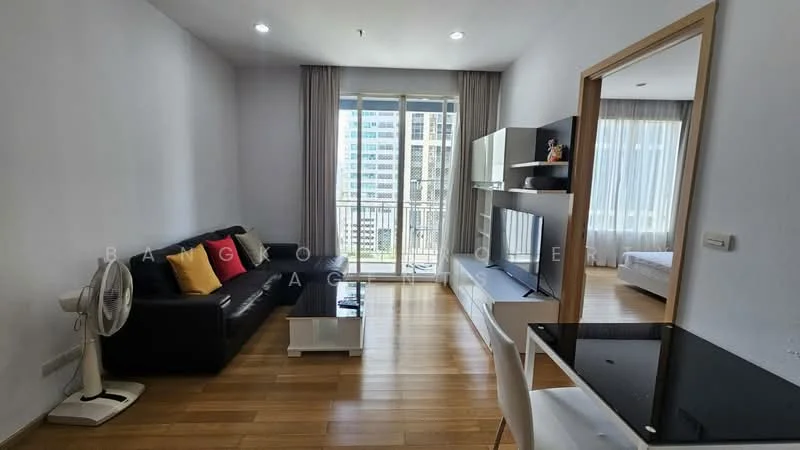1 Bedroom condo in 39 by Sansiri