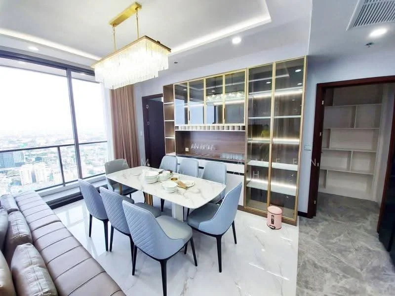 3 Bedroom condo in Whizdom Inspire Sukhumvit