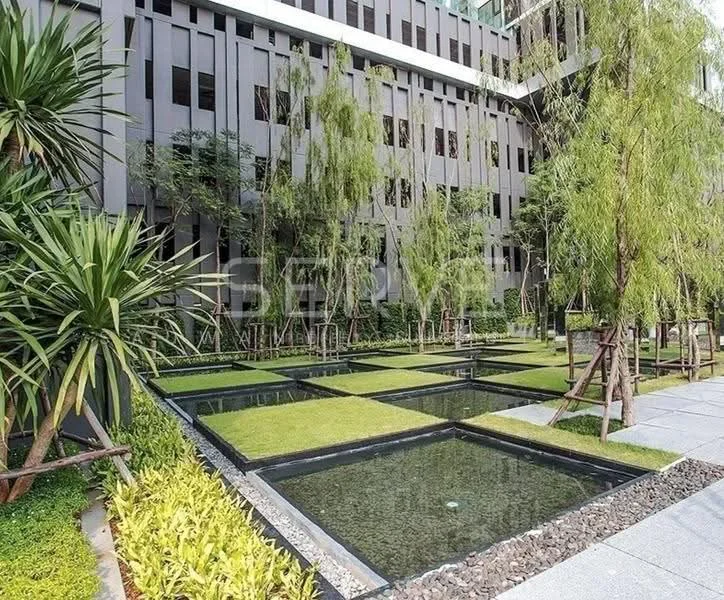 1 Bedroom condo in Rhythm Sukhumvit 36-38