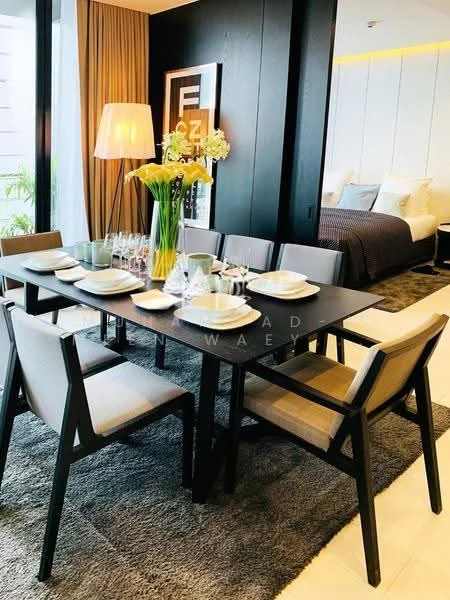 2 Bedroom condo in Noble Ploenchit