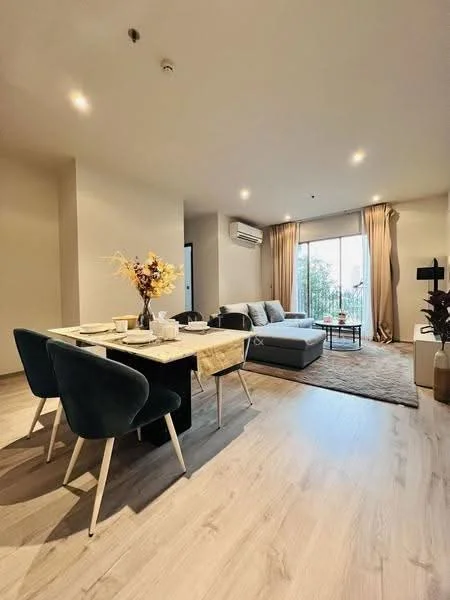 2 Bedroom condo in Rhythm Ekkamai Estate