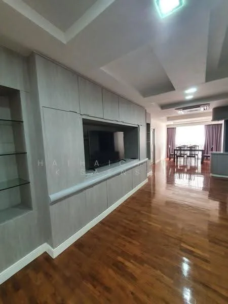 3 Bedroom condo in President Park Sukhumvit 24