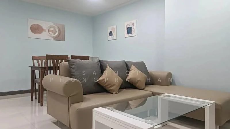 1 Bedroom condo in Sukhumvit Living Town
