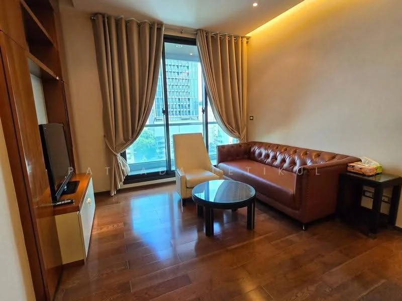 2 Bedroom condo in The Address Sukhumvit 28