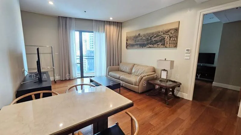 2 Bedroom condo in Bright Sukhumvit 24