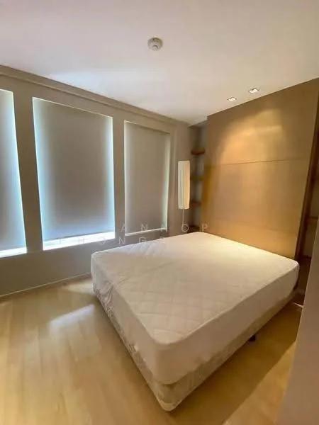 2 Bedroom condo in Langsuan Ville