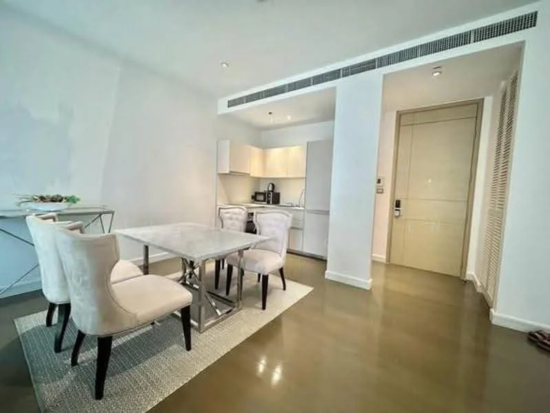 1 Bedroom condo in Magnolias Ratchadamri Boulevard