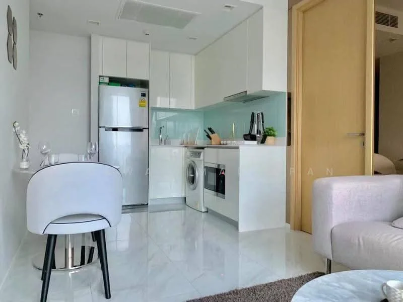 2 Bedroom condo in Hyde Sukhumvit 11