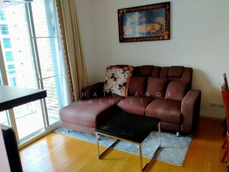 1 Bedroom condo in 39 by Sansiri