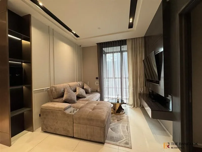 2 Bedroom condo in The Bangkok Thonglor