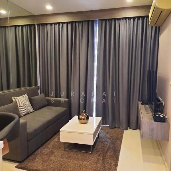1 Bedroom condo in Trapezo Sukhumvit 16