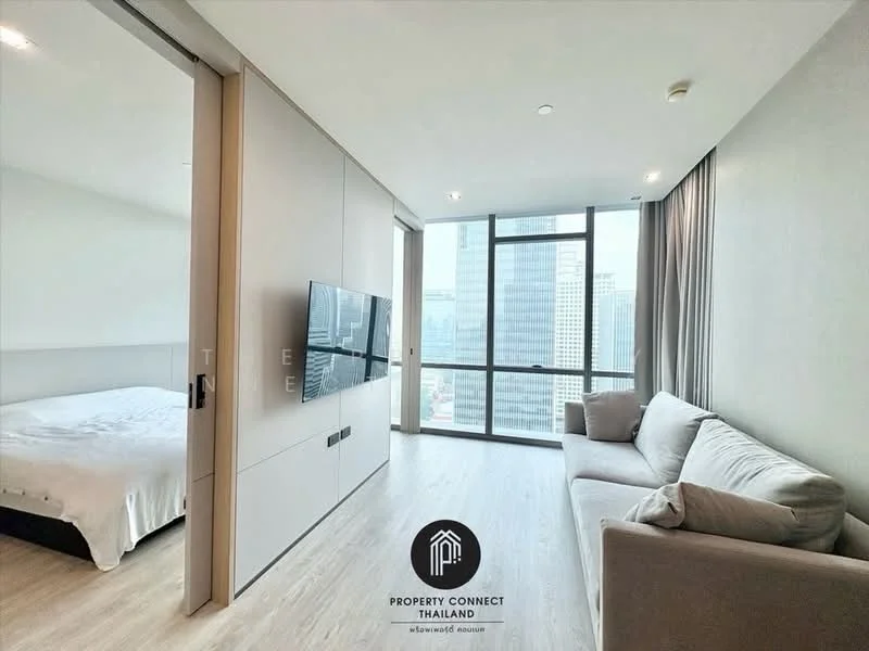 1 Bedroom condo in The Room Sukhumvit 21