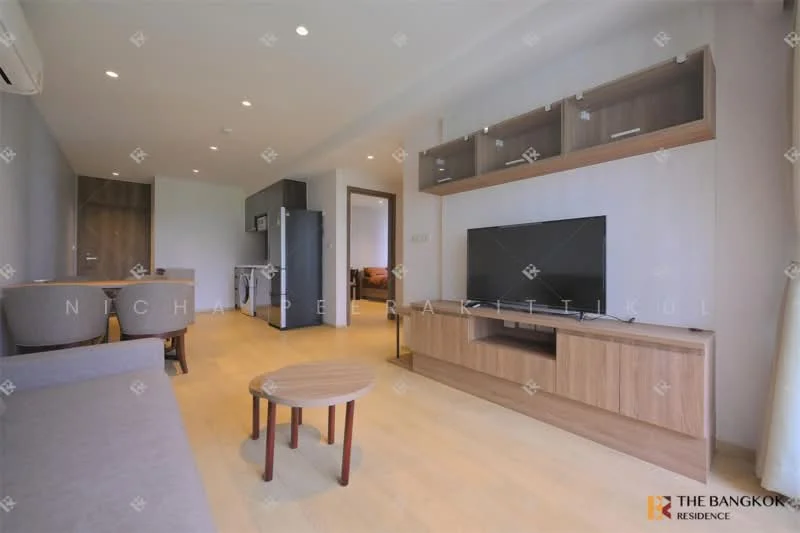 2 Bedroom condo in Runesu Thonglor 5