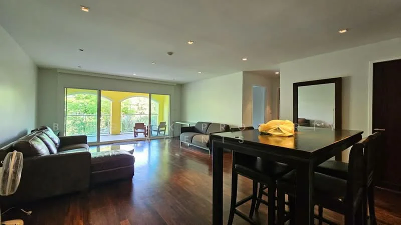 3 Bedroom condo in Silver Heritage