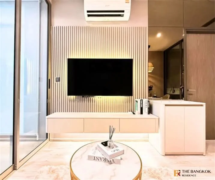1 Bedroom condo in Rhythm Ekkamai Estate