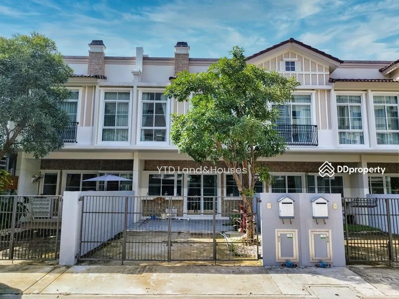 2 Bedroom condo in Indy 2 Bangna-Ramkhamhaeng 2