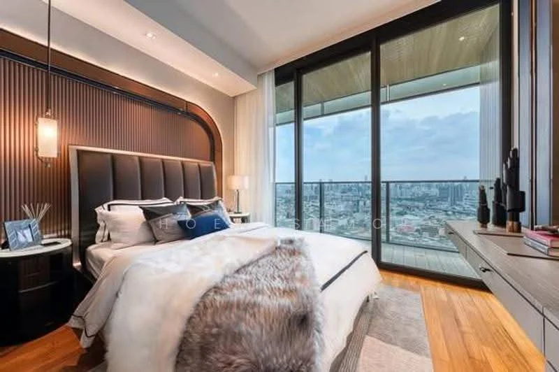 2 Bedroom condo in Banyan Tree Residences Riverside