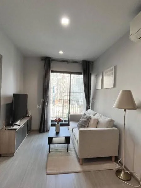 2 Bedroom condo in Life Asoke-Rama 9