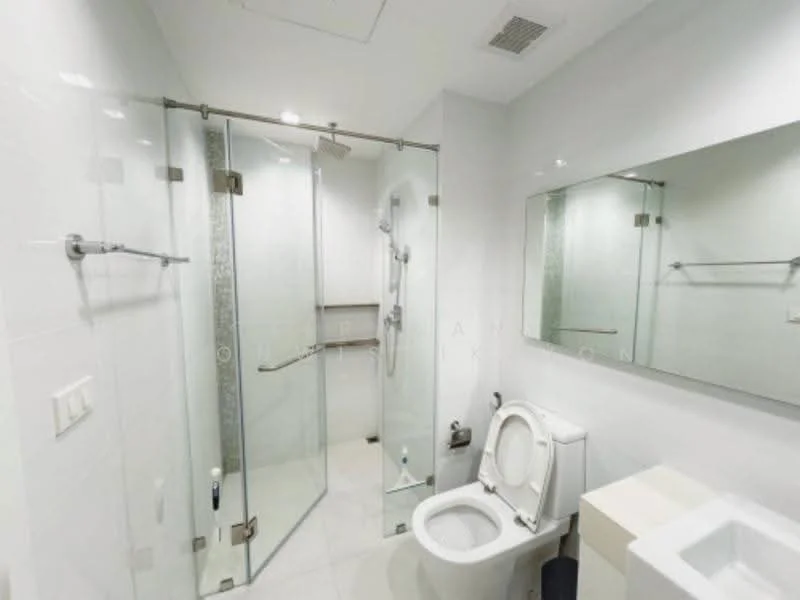 1 Bedroom condo in Nara 9 by Eastern Star