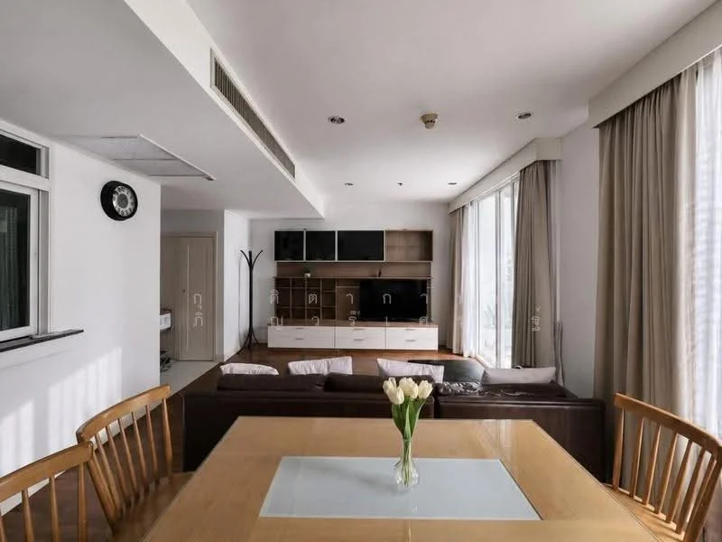 2 Bedroom condo in Siri Residence