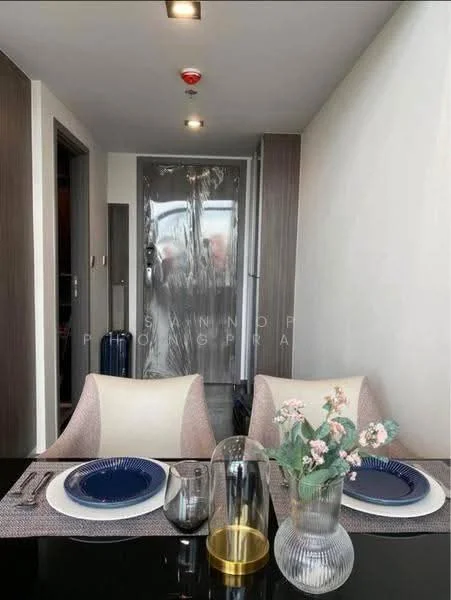 1 Bedroom condo in CONNER Ratchathewi